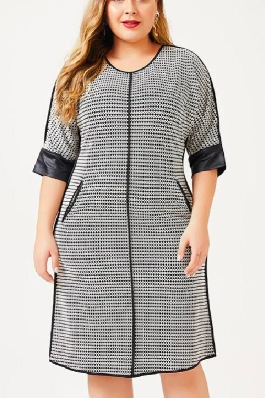 Beautiful Woman In A Plus Size Casual Midi Dress, With Pockets & A Houndstooth Pattern