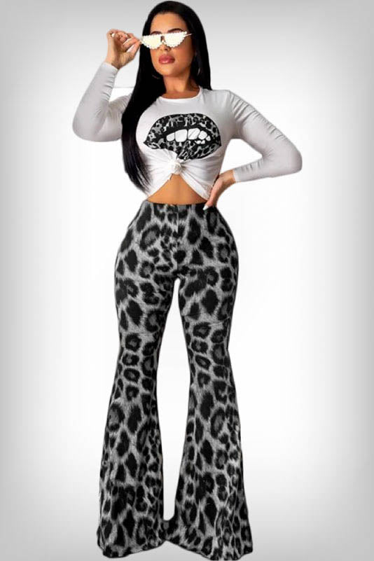 Grey & Black Leopard Print Two Piece Set, Long Sleeve T-Shirt Top With Leopard Lips & High Waisted Bell Bottom Flare Pants